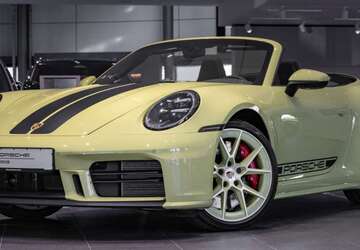 Porsche 992 3.999 km 168.890 &euro; Lübeck 23560
