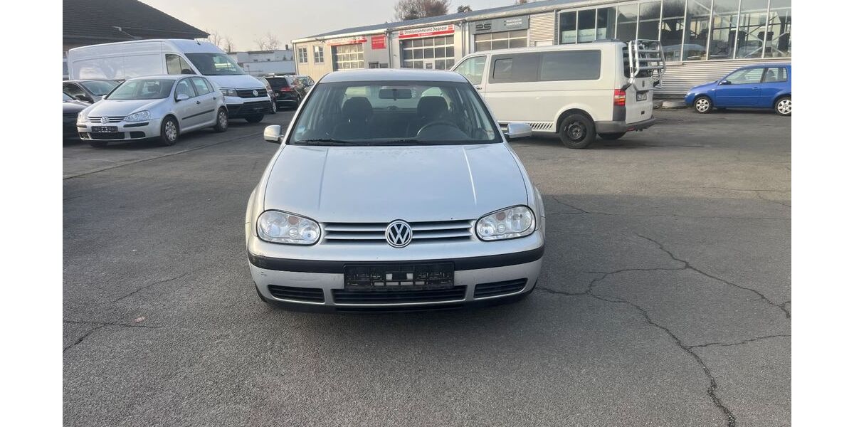 VW Golf 190.170 km 590 &euro; Lübeck 23560