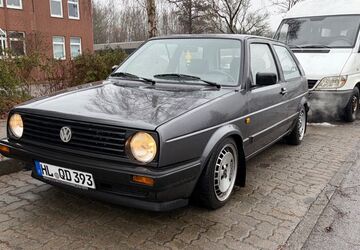VW Golf 159.000 km 3.099 &euro; Lübeck 23558