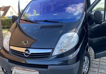 Opel Vivaro 201.000 km 12.000 &euro; Lübeck 23570
