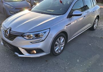 Renault Megane 80.480 km 12.980 &euro; Ahrensbök 23623