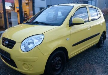 Kia Picanto 110.000 km 2.950 &euro; Lübeck 23560