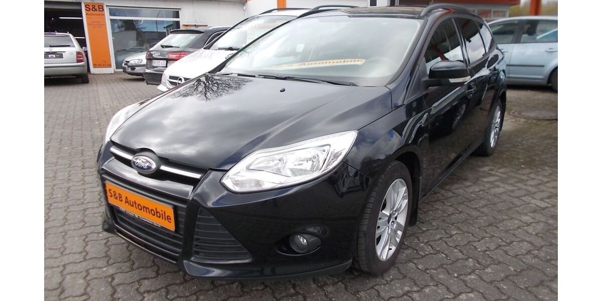 Ford Focus 212.000 km 4.199 &euro; Lübeck 23556