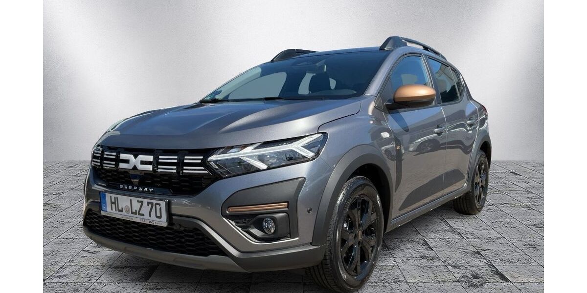 Dacia Sandero 4.000 km 20.990 &euro; Lübeck 23560