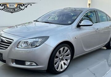 Opel Insignia 142.000 km 4.499 &euro; Lübeck 23560