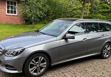 Mercedes-Benz E 220 205.000 km 12.400 &euro; Nusse 23896