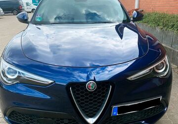 Alfa Romeo Stelvio 93.251 km 18.990 &euro; Stockeldorf 23617