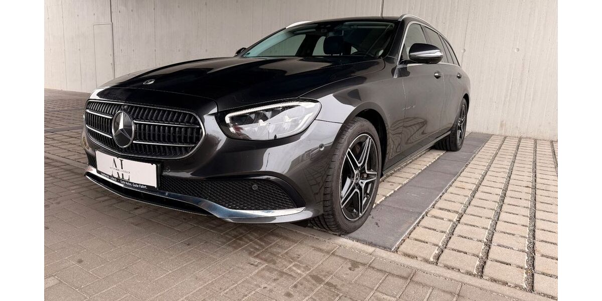 Mercedes-Benz E 300 77.370 km 31.900 &euro; Lübeck 23556