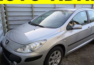 Peugeot 307 109.537 km 950 &euro; Lübeck 23556