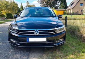 VW Passat Variant 65.000 km 22.400 &euro; Lübeck 23560