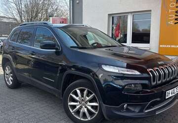 Jeep Cherokee 57.792 km 21.885 &euro; Stockelsdorf 23617