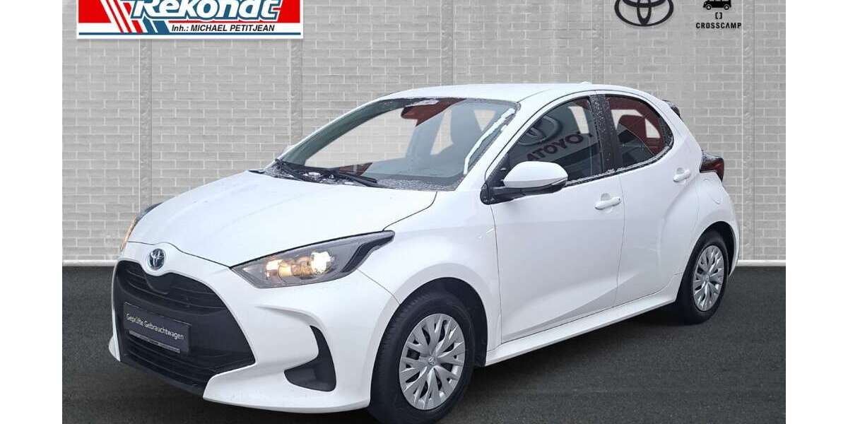 Toyota Yaris 43.000 km 16.990 &euro; Lübeck 23566