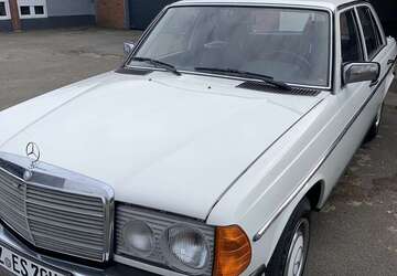 Mercedes-Benz 200 140.000 km 10.500 &euro; Ahrensbök 23623