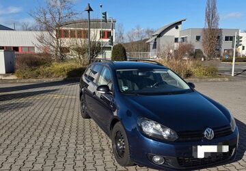VW Golf 164.000 km 5.600 &euro; Panten 23896