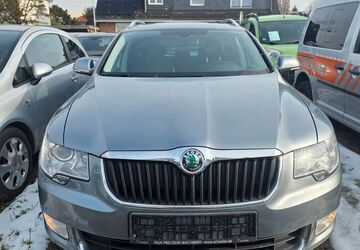 Skoda Superb 246.215 km 4.000 &euro; Lübeck 23568