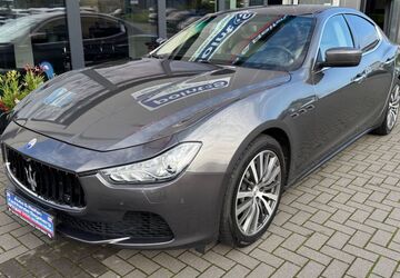 Maserati Ghibli 47.987 km 29.890 &euro; Bad Segeberg 23795