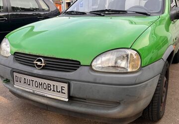 Opel Corsa 131.000 km 950 &euro; Lübeck 23560