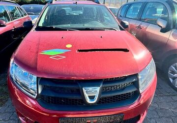 Dacia Logan 108.236 km 2.400 &euro; Lübeck 23568