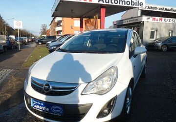Opel Corsa 164.200 km 3.999 &euro; Lübeck 23554