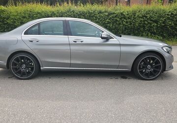 Mercedes-Benz C 200 166.000 km 15.999 &euro; Lübeck 23560