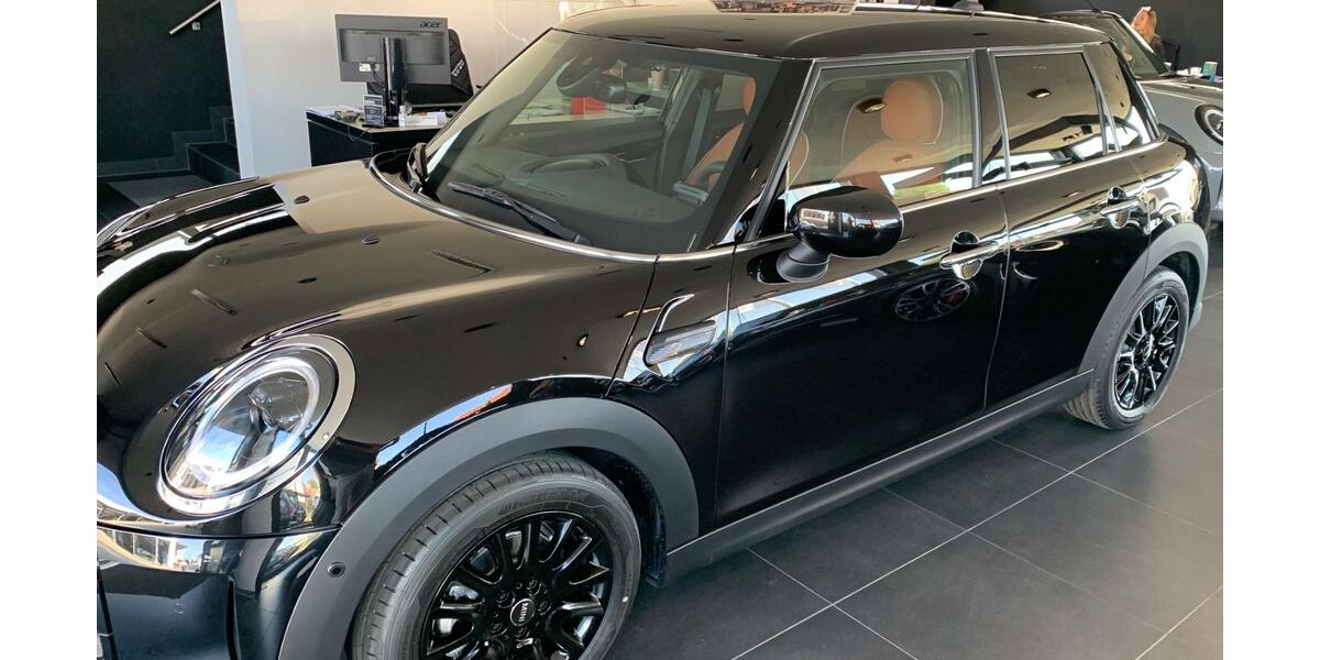 Mini Cooper 68.000 km 17.500 &euro; Schönberg 22929