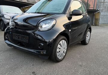 Smart ForTwo 15.800 km 10.790 &euro; Lübeck 23554
