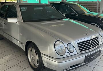 Mercedes-Benz E 290 269.000 km 4.999 &euro; Mölln 23879