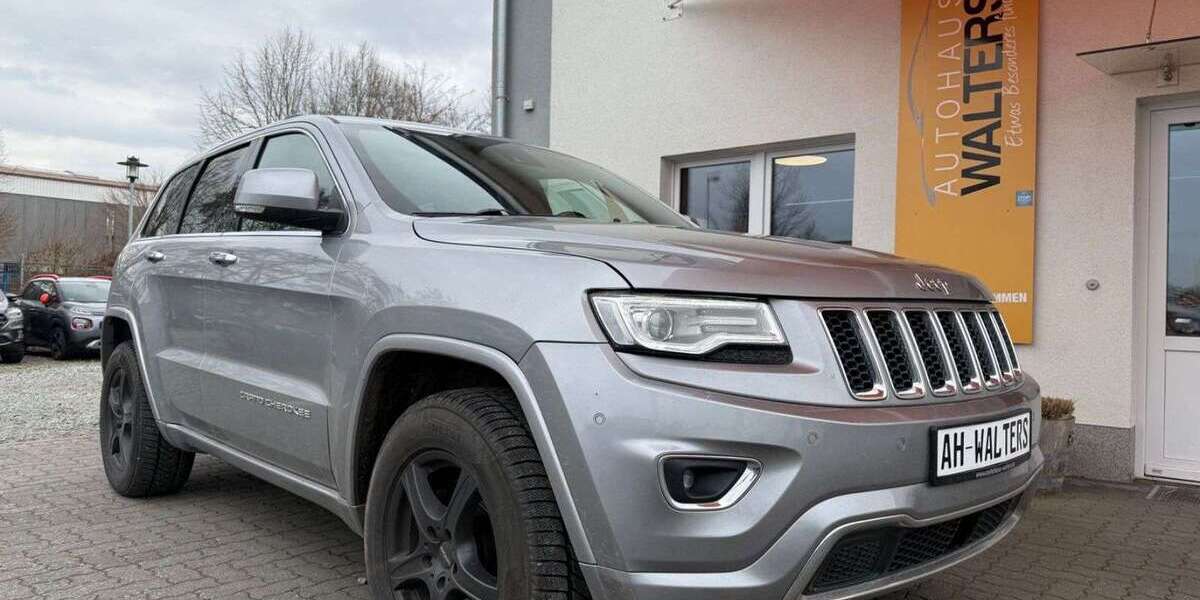 Jeep Grand Cherokee 95.352 km 24.885 &euro; Stockelsdorf 23617