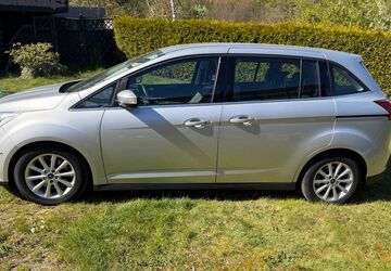 Ford Grand C-Max 58.300 km 11.999 &euro; Lübeck 23569