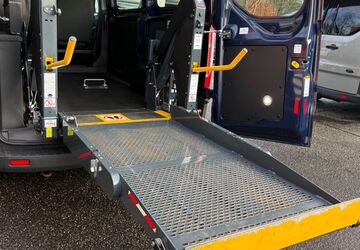 Ford Transit 28.000 km 31.990 &euro; Lübeck 23560