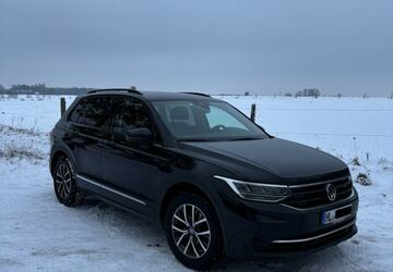 VW Tiguan 108.000 km 26.600 &euro; Lübeck 23569